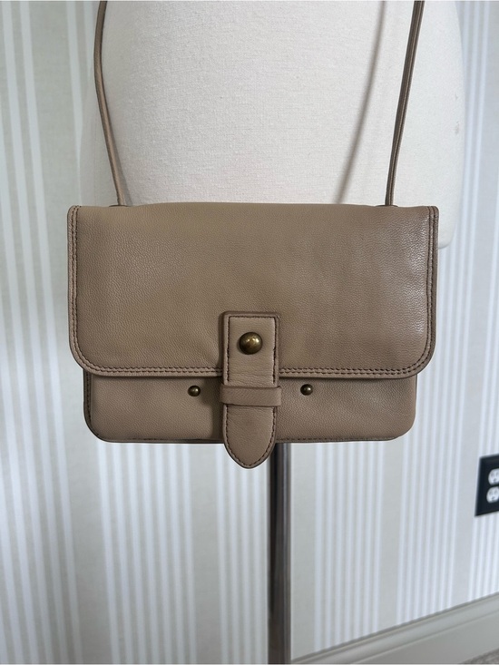Lucky Brand Handbags - Lucky Brand Vintage Taupe 100% Leather Convertible Wallet Crossbody Purse Bag